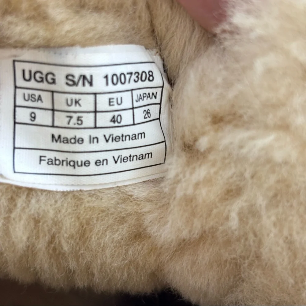 UGG Pull Up Bows Tan Winter Boots Size 9 Woman - Picture 8 of 15